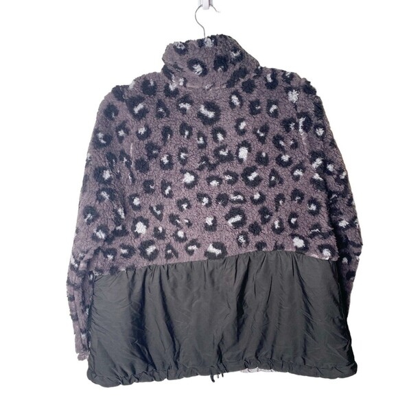 Livi Women Pullover Sweatshirt 1/4 Zip Faux Fur Jacket Sz L Cheetah Animal Blac - Picture 3 of 9